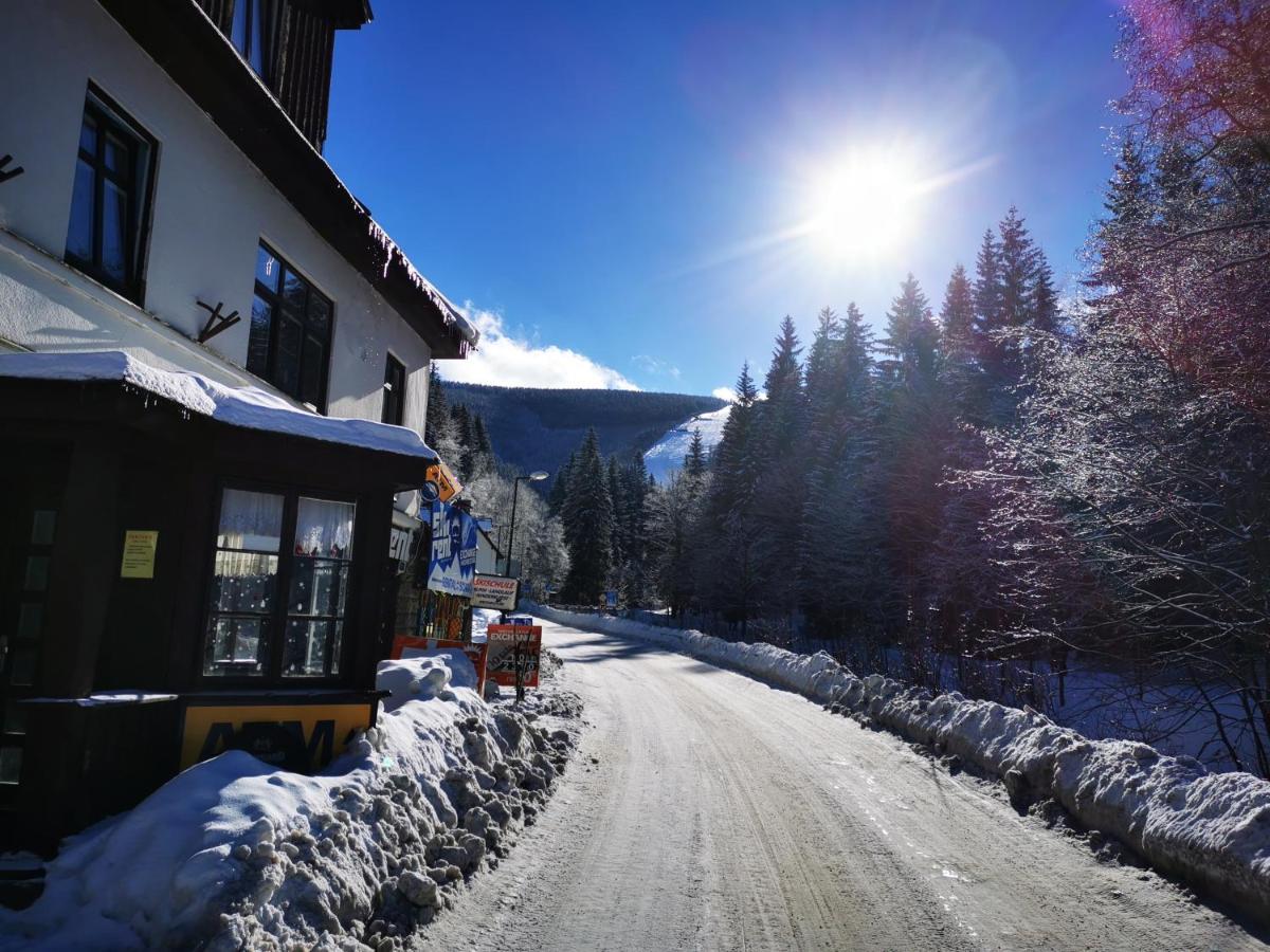 Hostel Fortuna Špindlerŭv Mlýn Екстериор снимка