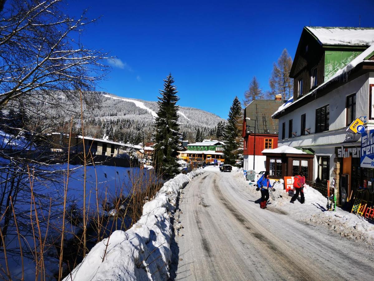 Hostel Fortuna Špindlerŭv Mlýn Екстериор снимка