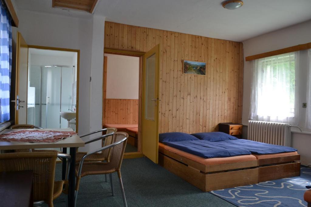 Hostel Fortuna Špindlerŭv Mlýn Стая снимка